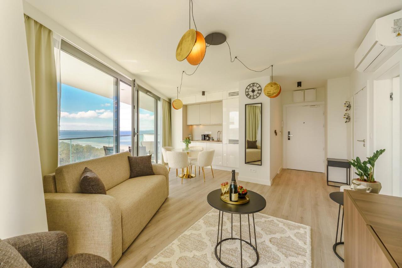 Apartament Waves - Baltic View By Noclegi Renters Miedzyzdroje Bagian luar foto