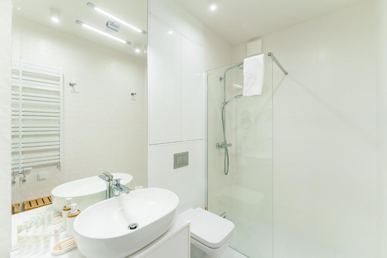 Apartament Waves - Baltic View By Noclegi Renters Miedzyzdroje Bagian luar foto