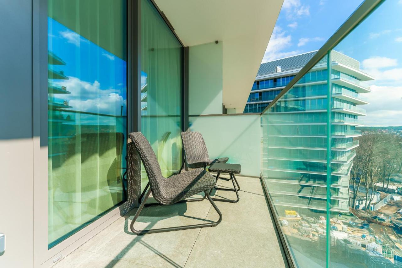 Apartament Waves - Baltic View By Noclegi Renters Miedzyzdroje Bagian luar foto